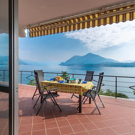 Casa Di Angela شقة ستريزا