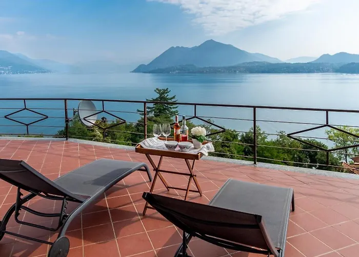 Apartment Casa Di Angela Stresa